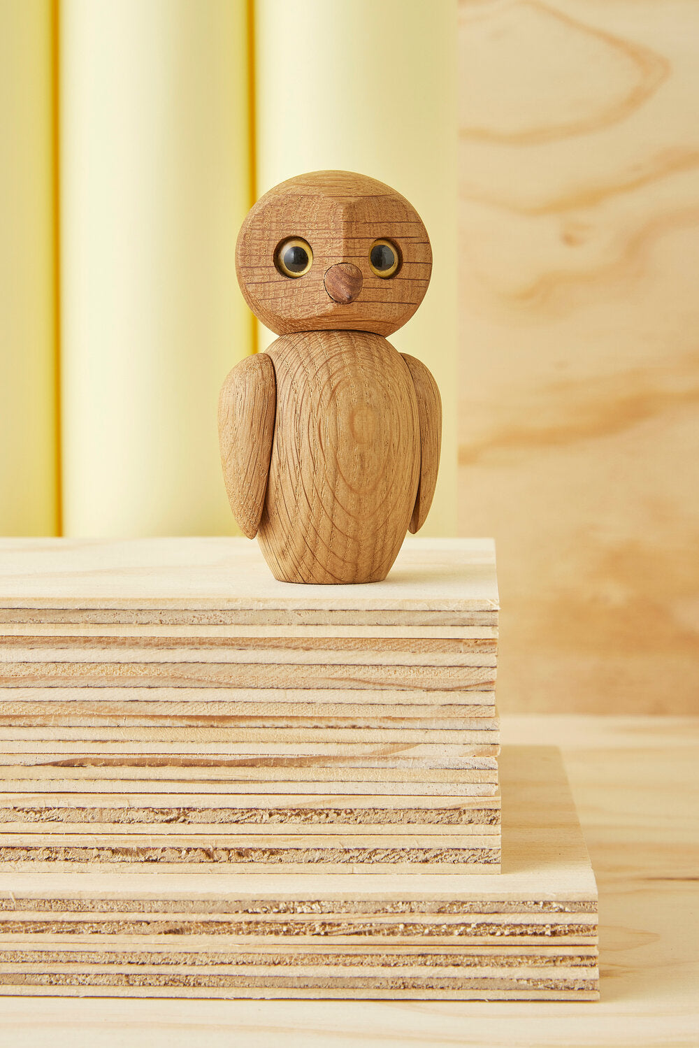 Clever Ugle træfigur - eg